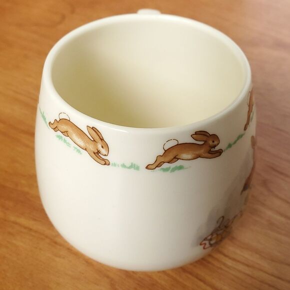 Bunnykins Royal Doulton Childs Cup Rabbits Knitting Easter Baby Gift Bone China - Picture 11 of 15